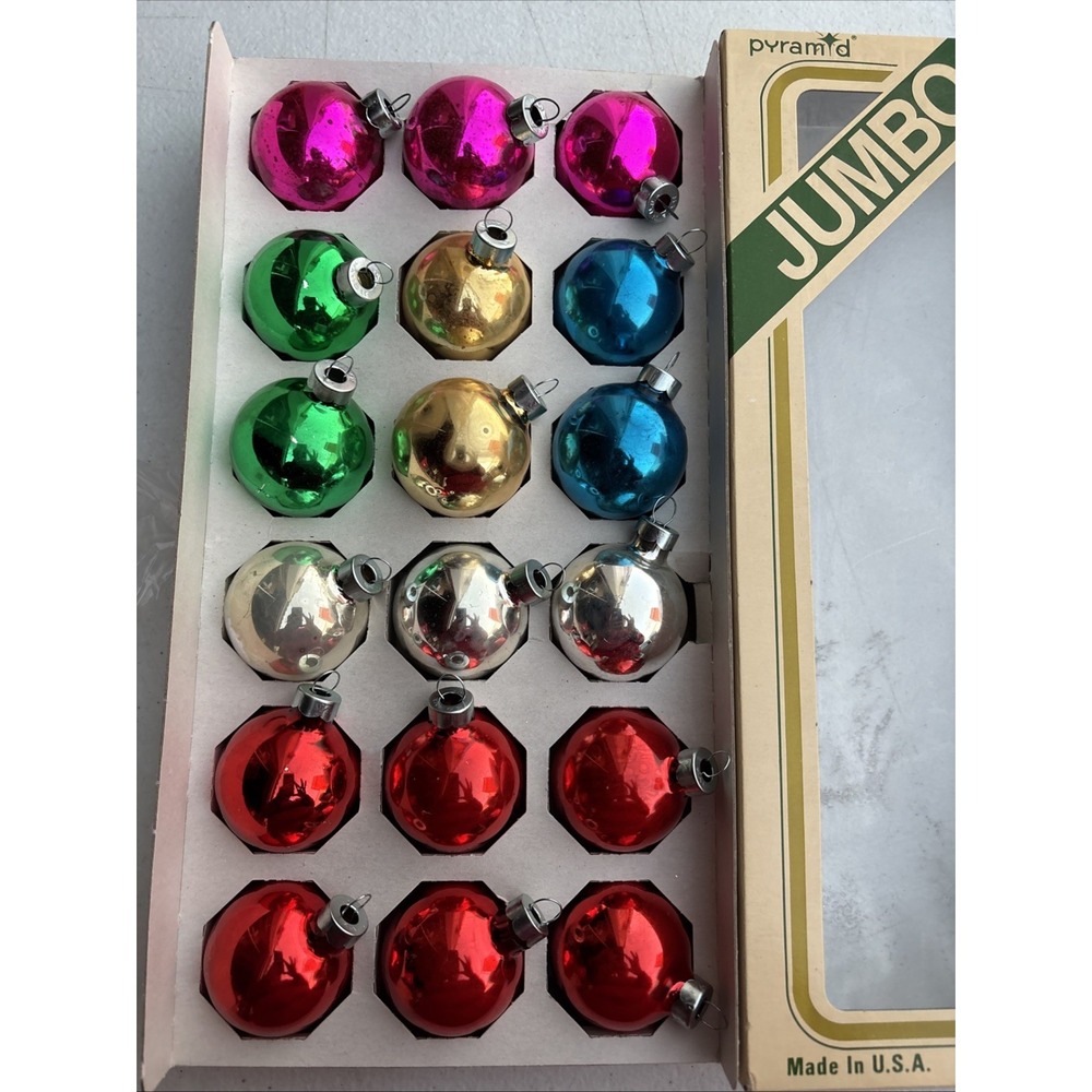 Made in USA Pyramid 18pc Jumbo Round Bauble Ornaments Hanging Christmas